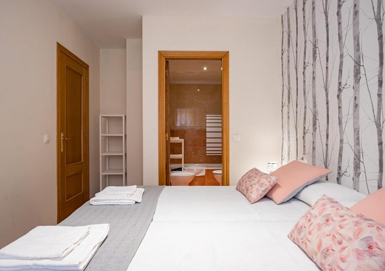 Apartamento Centrico Con Wifi Y Parking De Coche Tamano Medio Onís Exteriér fotografie